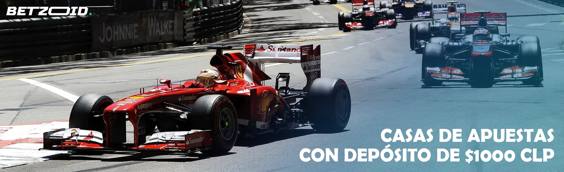 Coches de carreras en la pista.