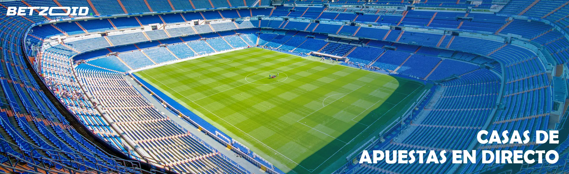 Estadio de fútbol vacío.