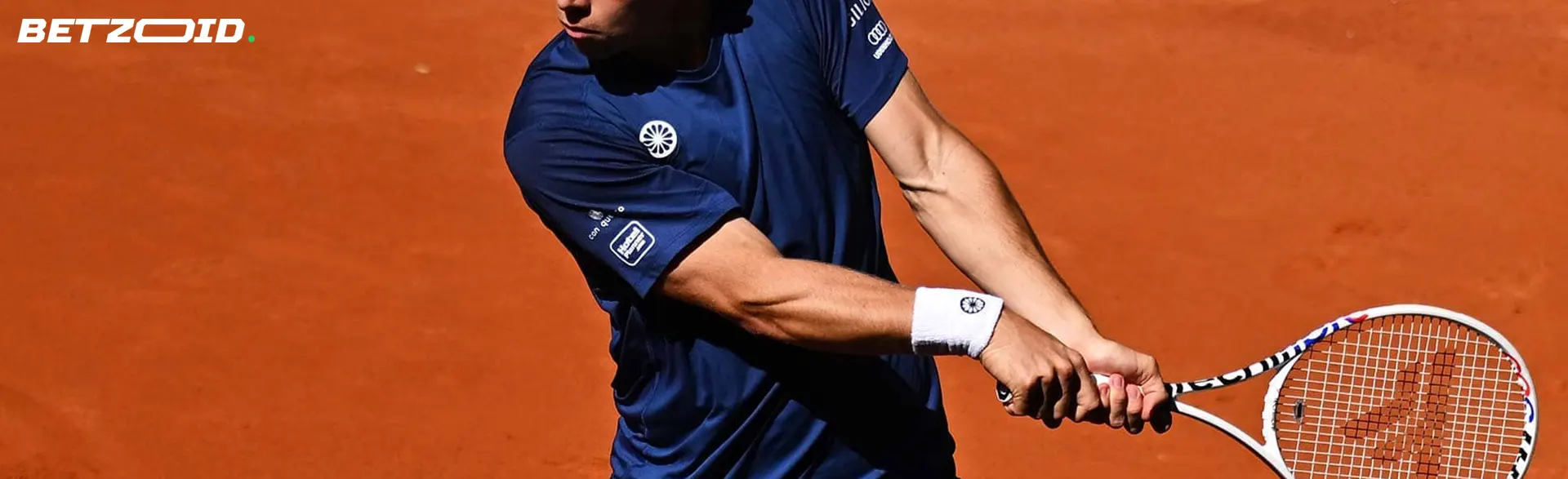 Tennisspelare med racket