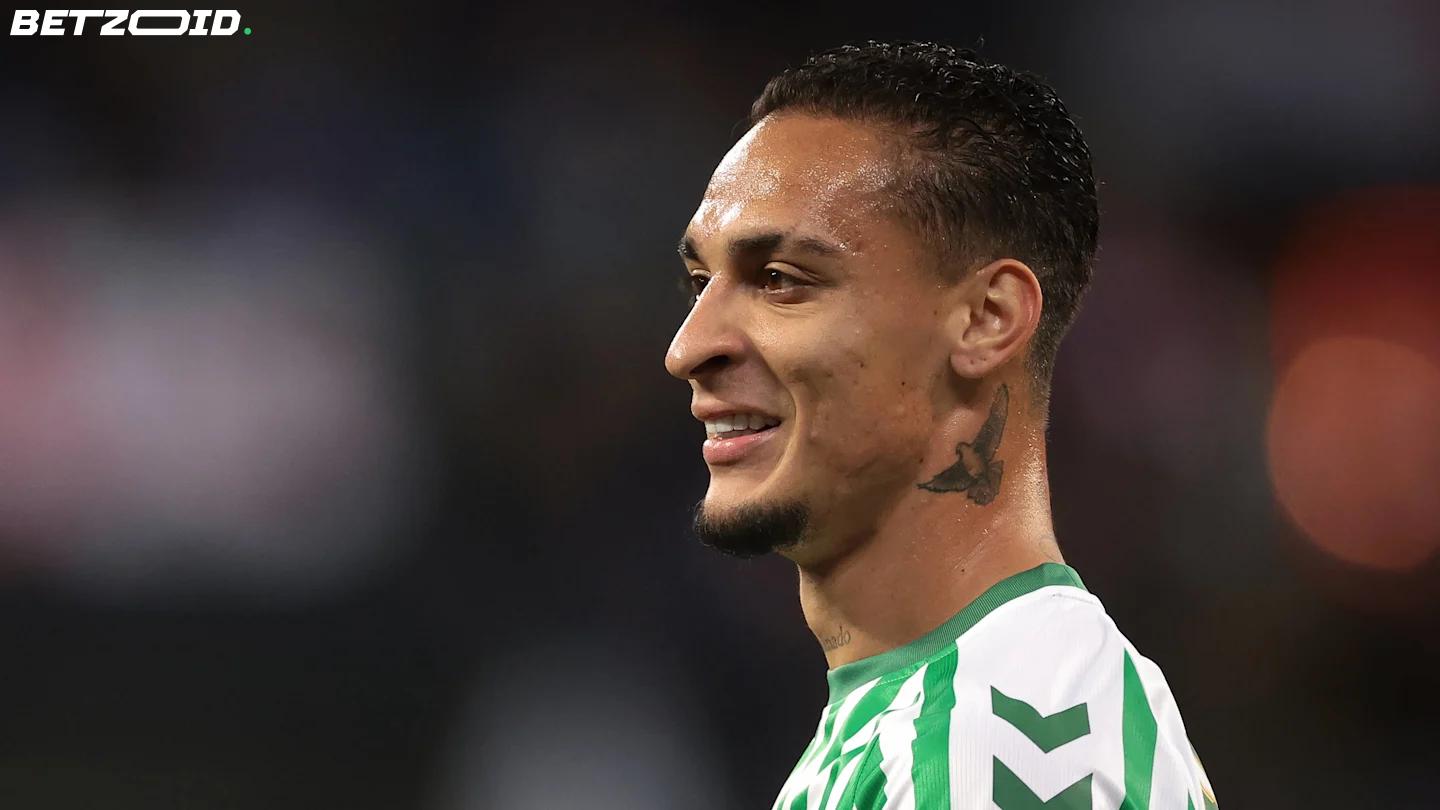 Betis Director Shares Positive Update on Antony's Potential Return from Man Utd.