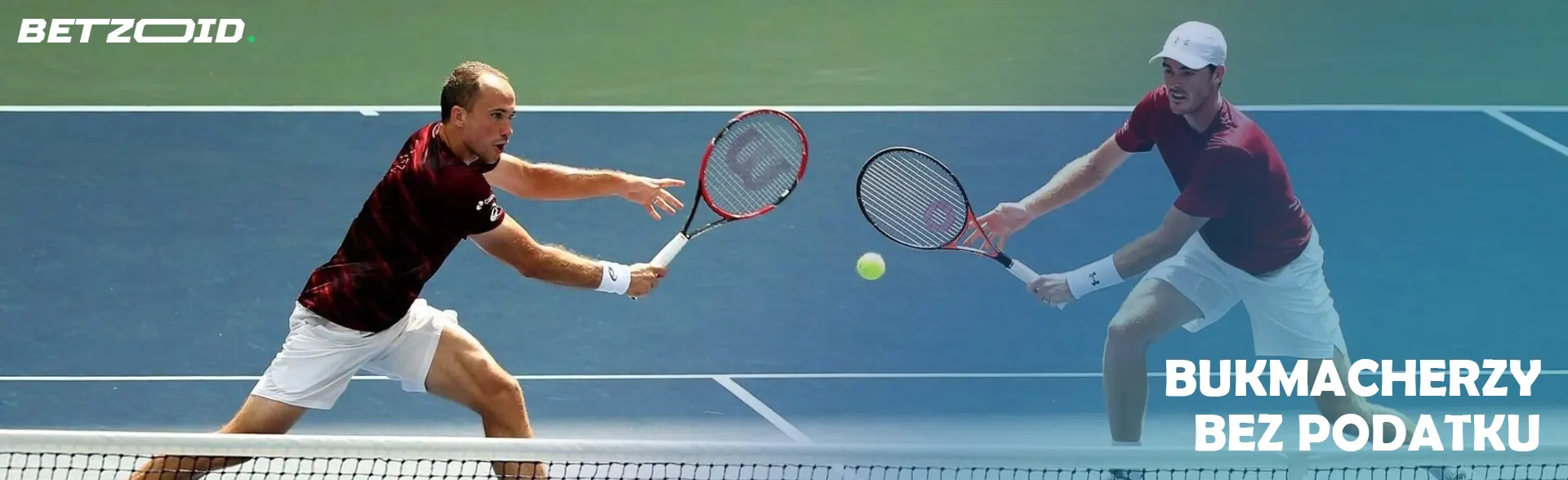 Tenisiści w akcji podczas meczu.