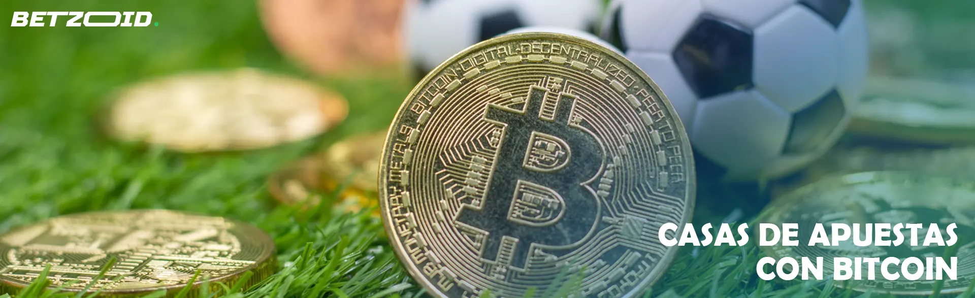 Moneda Bitcoin junto al balón de fútbol.