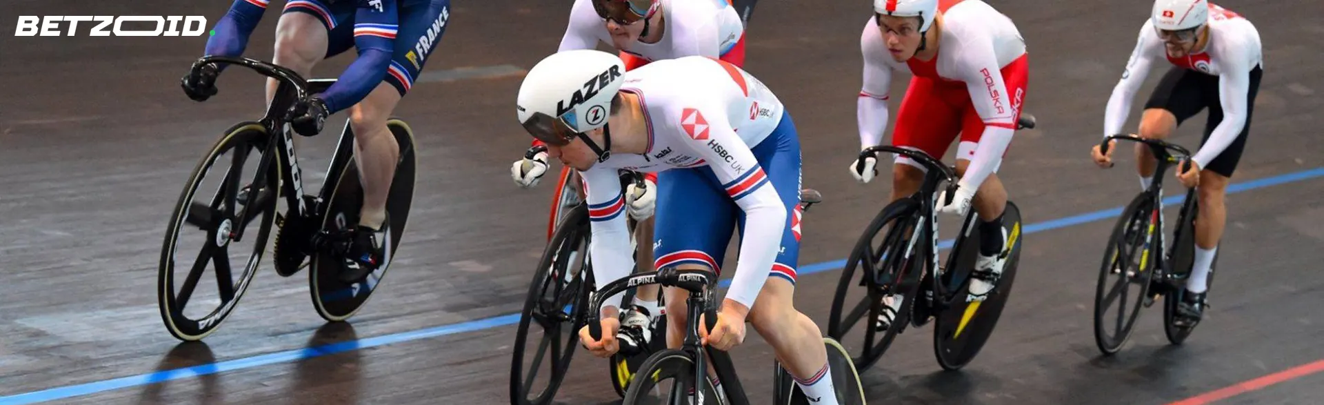 Ciclistas durante la carrera.