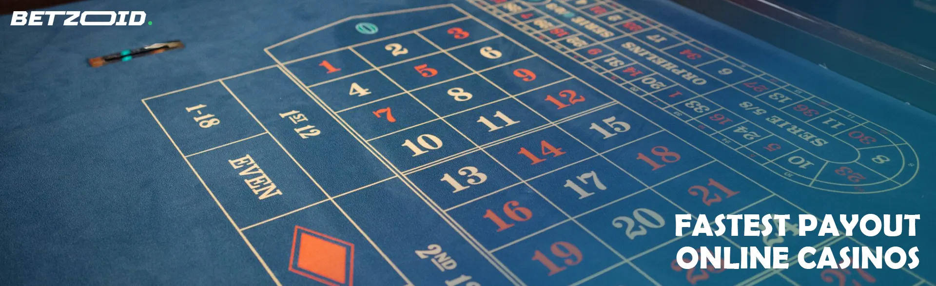 Empty roulette table.