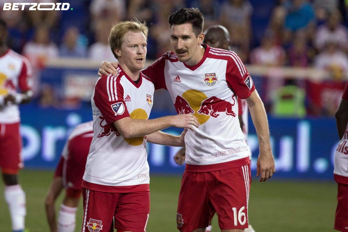 MLS Legends Team Up With Des Moines Menace for Exciting U.S. Open Cup Run.