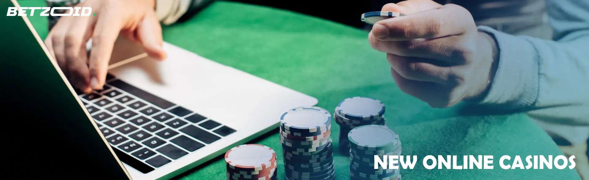 Player in front of laptop and chips.
