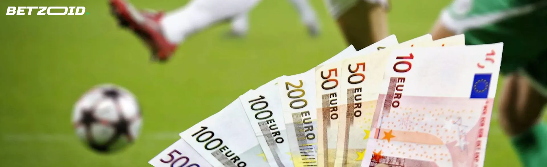 Euro-Banknoten auf dem Hintergrund eines Fußballspielers mit einem Ball.