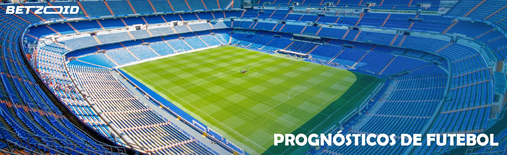 Estádio de futebol vazio.