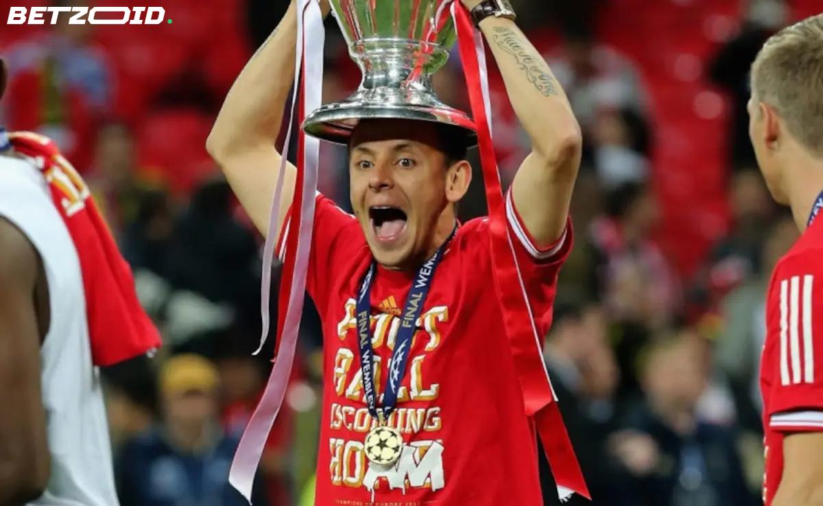 Rafinha Calls Time: Bayern Munich Legend Retires After Glittering 20-Year Career.