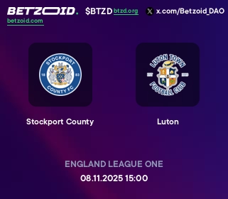 Stockport County - Luton
