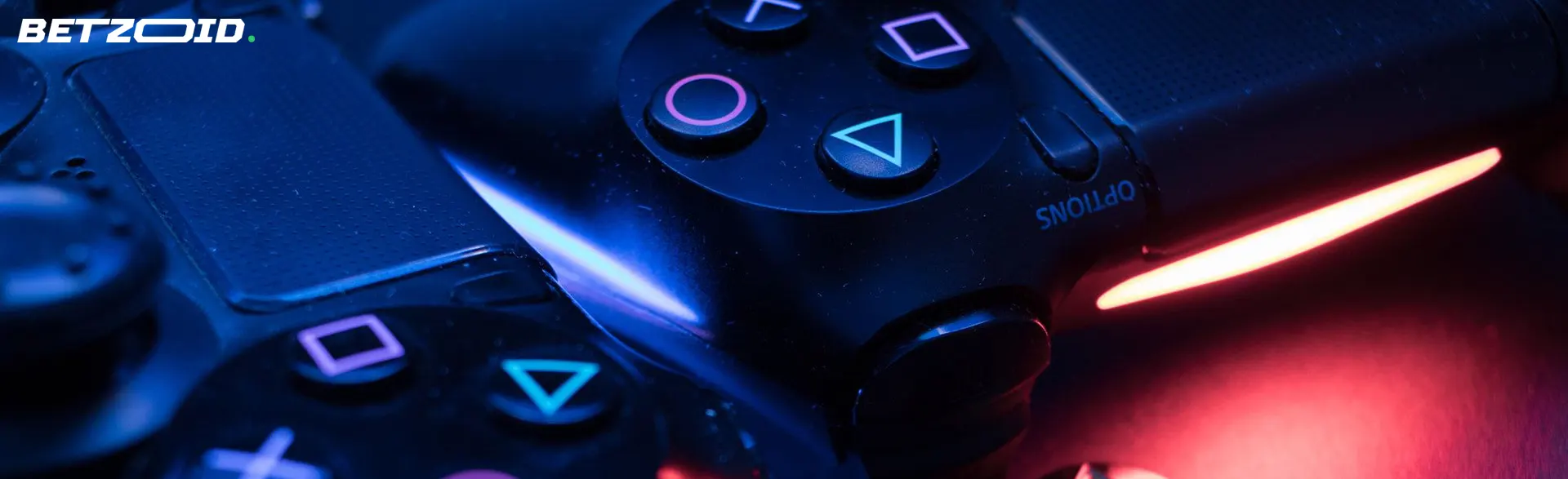 Két PlayStation játékvezérlő.